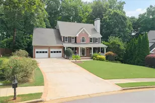 649 Goldenwood Ct, Powder Springs, GA 30127 - Photo 2