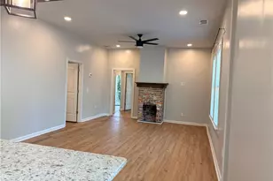 31 Mildred Pl NW, Atlanta, GA 30318 - Photo 6