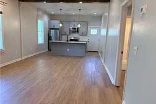 31 Mildred Pl NW, Atlanta, GA 30318 - Photo 2
