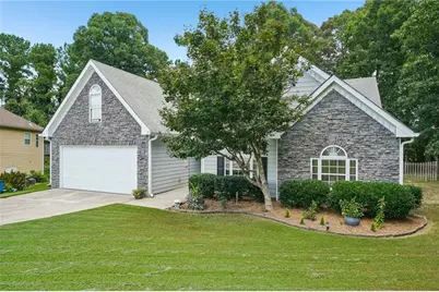 1602 Cagle Court, Lawrenceville, GA 30045 - Photo 2