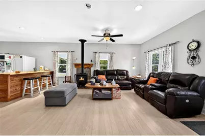 305 Jefferson Street, Statham, GA 30666 - Photo 6