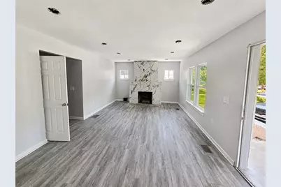110 Carter Avenue SE, Atlanta, GA 30317 - Photo 4