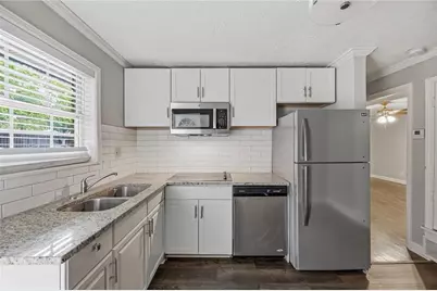 21 Delmont Drive NE #5, Atlanta, GA 30305 - Photo 6