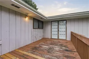 1592 Envoy Pl, Riverdale, GA 30296 - Photo 32