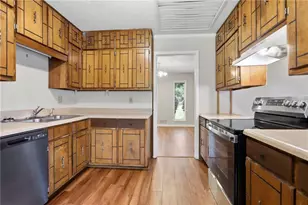 1592 Envoy Pl, Riverdale, GA 30296 - Photo 16