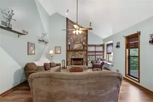 2870 Hadrian Dr, Snellville, GA 30078 - Photo 10
