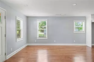 4915 Campbellton Rd SW, Atlanta, GA 30331 - Photo 12