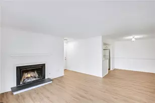1403 Augusta Dr SE, Marietta, GA 30067 - Photo 10