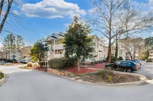 1403 Augusta Dr SE, Marietta, GA 30067 - Photo 4