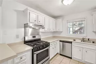 1403 Augusta Dr SE, Marietta, GA 30067 - Photo 14