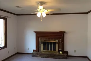 7090 Williamsburg Dr, Riverdale, GA 30274 - Photo 2