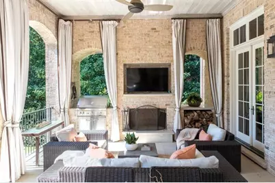 4010 Powers Ferry NW, Atlanta, GA 30342 - Photo 30