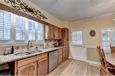 1889 Ridgedale Drive, Snellville, GA 30078 - Photo 8