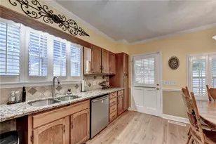1889 Ridgedale Dr, Snellville, GA 30078 - Photo 8