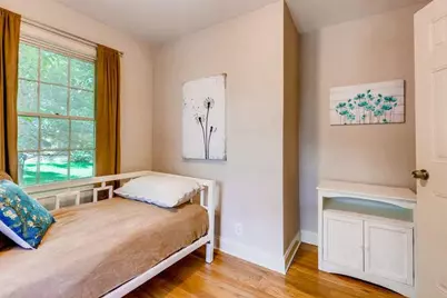 203 E Davis Unit B Street, Decatur, GA 30030 - Photo 10