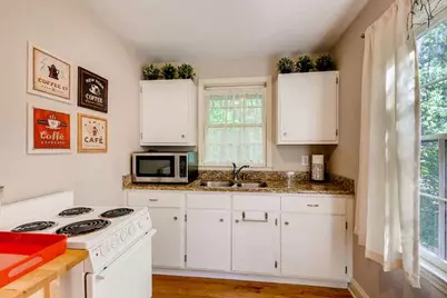 203 E Davis Unit B Street, Decatur, GA 30030 - Photo 6