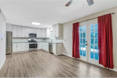 725 Anderson Walk, Marietta, GA 30062 - Photo 14