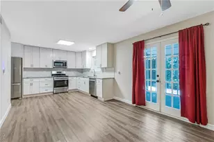 725 Anderson Walk, Marietta, GA 30062 - Photo 14