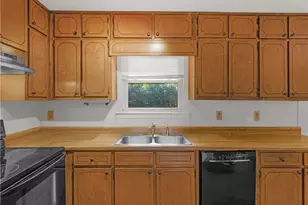 528 Knollwood Dr, Stockbridge, GA 30281 - Photo 12