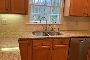 3896 Parkcrest Dr NE, Atlanta, GA 30319 - Photo 4