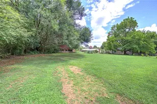 105 Meadow Ln SW, Cartersville, GA 30120 - Photo 26