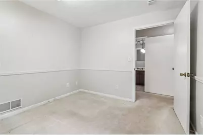 726 N McDonough Road, Griffin, GA 30223 - Photo 38