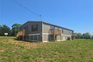 2525 Rock Pillar Rd, Carnesville, GA 30521 - Photo 4