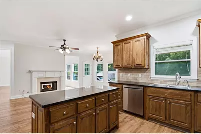 1176 Michael Lane, Decatur, GA 30033 - Photo 18