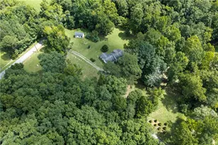 435 Hampton Rd, Cedartown, GA 30125 - Photo 16