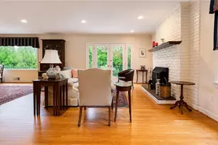 920 Buckingham Cir NW, Atlanta, GA 30327 - Photo 8