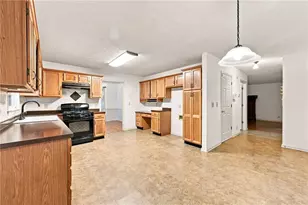 302 Crabapple Ct, Powder Springs, GA 30127 - Photo 12