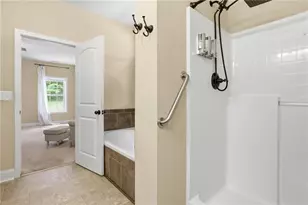 16 Allatoona Woods Trail SE, Acworth, GA 30102 - Photo 26