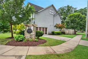 1517 Sylvester Circle SE, Atlanta, GA 30316 - Photo 4