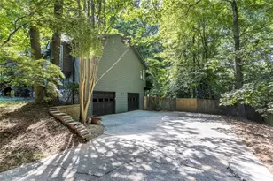 4918 Scotts Creek Trail, Peachtree Corners, GA 30096 - Photo 4