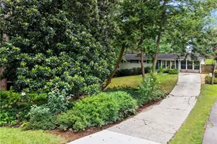 2974 Cynthia Dr NE, Atlanta, GA 30319 - Photo 40