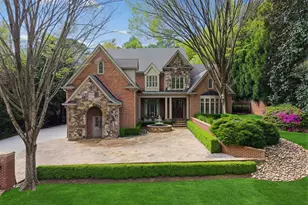 4966 Long Island Dr, Atlanta, GA 30327 - Photo 2