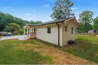 2098 Dundee Drive SE, Smyrna, GA 30080 - Photo 24