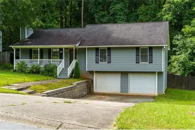 2641 Foxglove Drive SW, Marietta, GA 30064 - Photo 2