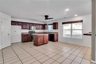 5119 Miller Woods Dr, Decatur, GA 30035 - Photo 6