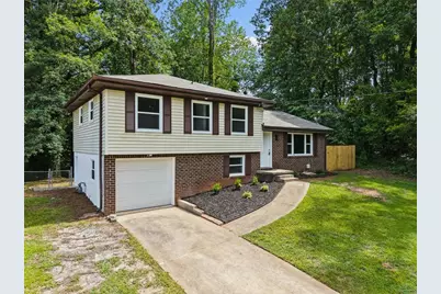 498 Queen Aliese Ln Lane, Jonesboro, GA 30236 - Photo 2