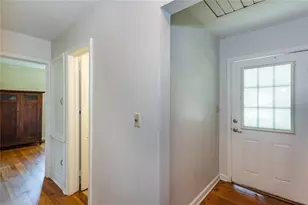 453 N Pineview Ct, Decatur, GA 30030 - Photo 4