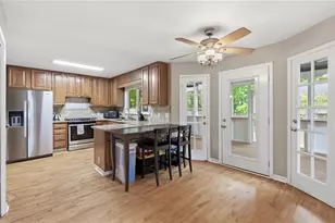 2111 Cornerstone Ln S W, Marietta, GA 30064 - Photo 10