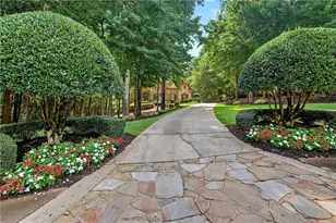 2730 Manor Bridge Dr, Milton, GA 30004 - Photo 2