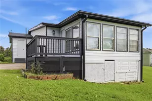 421 E Crogan St, Lawrenceville, GA 30046 - Photo 16