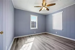 421 E Crogan St, Lawrenceville, GA 30046 - Photo 8