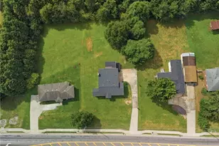 421 E Crogan St, Lawrenceville, GA 30046 - Photo 18