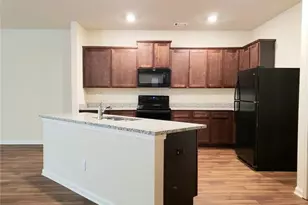 939 Independence Ave, Pendergrass, GA 30567 - Photo 2