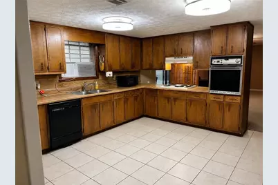 209 Ridge Run, Stockbridge, GA 30281 - Photo 2