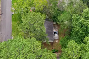 1056 Baker Ln, Marietta, GA 30062 - Photo 24