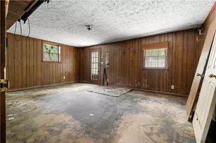 1056 Baker Ln, Marietta, GA 30062 - Photo 18